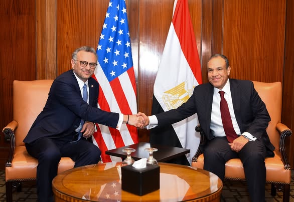 "عبد العاطي" يستقبل كبير مستشاري الرئيس الأمريكي للشئون العربية والشرق الأوسط والمستشار رفيع المستوي للشئون الأفريقية
