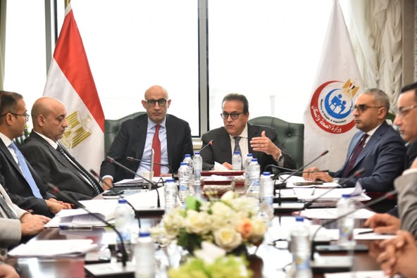 "عبد الغفار" يعقد اجتماعاً مع وزير التربية والتعليم لمناقشة تعديل قانون التعليم