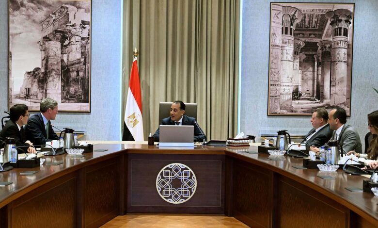 رئيس الوزراء يستقبل الرئيس التنفيذي لشركة "فيزا"