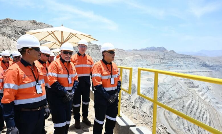 رئيس الوزراء يلتقي عدداً من نواب البرلمان