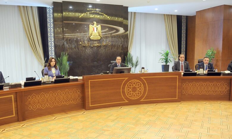 بحضور مديري الأمن بالمحافظات: رئيس الوزراء يترأس الاجتماع السابع لمجلس المحافظين