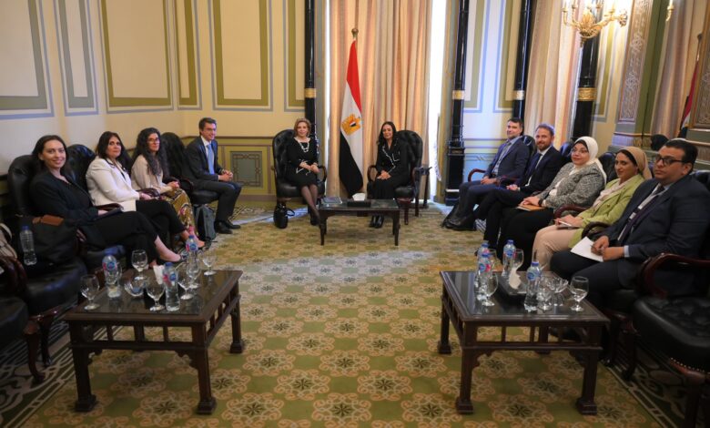 وزيرة التضامن الاجتماعي تلتقي المديرة الإقليمية للتنمية البشرية بمنطقة الشرق الأوسط وشمال إفريقيا بالبنك الدولي