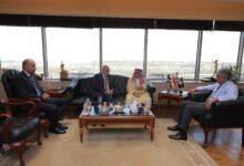 وزير السياحة والآثار يبحث مع رئيس المنظمة العربية للسياحة ترتيبات مؤتمر "دور المصارف في تنمية السياحة العربية" بالقاهرة