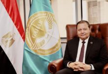 رئيس الهيئة العامة للاعتماد والرقابة الصحية يفوز بجائزة الطبيب العربي 2025 في مجال "الحوكمة الرشيدة في إدارة وجودة النظم الصحية"