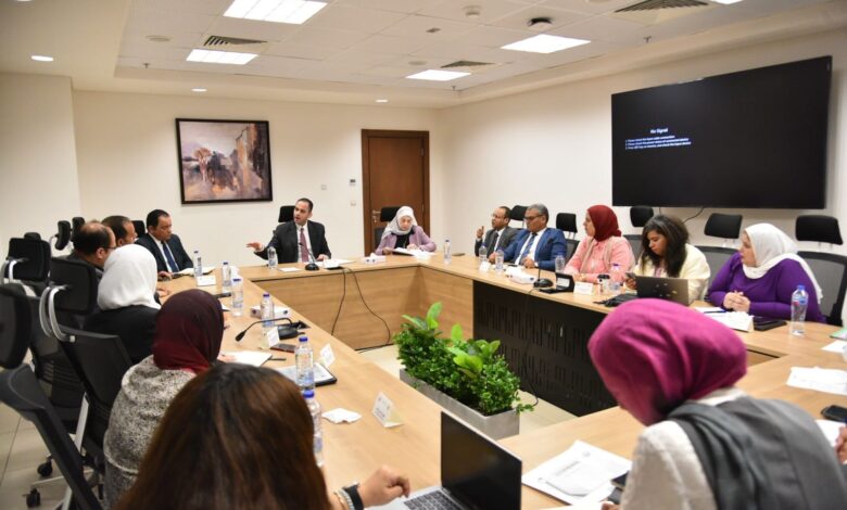 تنفيذا لتوجيهات الدكتور خالد عبدالغفار بالعمل على تطوير الخدمات الصحية المقدمة للمرضى