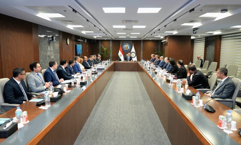 وزير البترول والثروة المعدنية خلال الجمعية العامة لشركة الحفر المصرية