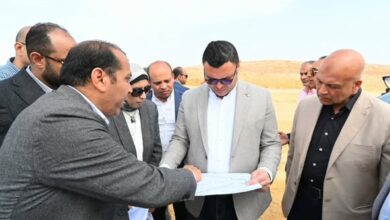 وزير الإسكان يتفقد مشروع "الإسكان الحر" بمدينة السويس الجديدة