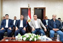 الشربيني يعقد اجتماعاً بمقر جهاز مدينة السويس الجديدة لمتابعة المشروعات التنموية بالمدينة