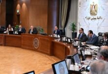 رئيس الوزراء يجتمع مع أعضاء اللجنة الاستشارية لتنمية الصادرات