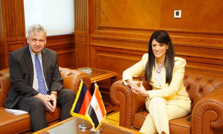 المشاط تعقد اجتماعًا ثنائيًا مع السفير الألماني بالقاهرة لبحث تعزيز العلاقات الاقتصادية المصرية الألمانية