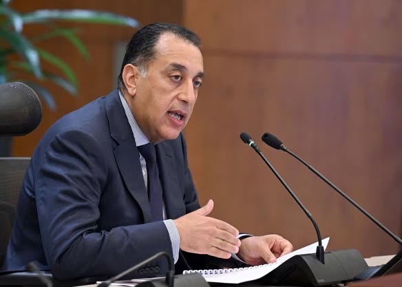 مدبولي: ما سيتم التوافق عليه داخل أروقة مجلس النواب بشأن قانون الإيجارات القديمة ستوافق عليه الحكومة لأنها مشتركة في النقاش بالفعل من خلال الوزراء المعنيين