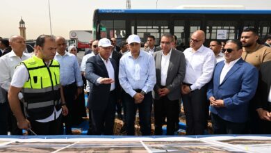مدبولي يتفقد المرحلة الأولى من التشغيل التجريبى لمشروع الأتوبيس الترددي