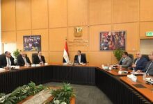 وزير الإسكان يعقد اجتماعًا للجنة التنسيقية العليا.. ويُصدر حزمة من التكليفات والتوجيهات لرؤساء أجهزة المدن الجديدة