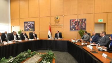 وزير الإسكان يعقد اجتماعًا للجنة التنسيقية العليا.. ويُصدر حزمة من التكليفات والتوجيهات لرؤساء أجهزة المدن الجديدة