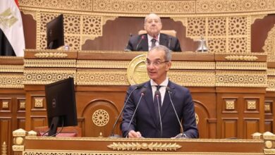 وزير الاتصالات وتكنولوجيا المعلومات يلقي كلمة خلال الجلسة العامة لمجلس الشيوخ