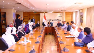 وزيرة التضامن الاجتماعي تلتقي أعضاء البعثة الإشرافية لحج الجمعيات الأهلية بالوزارة