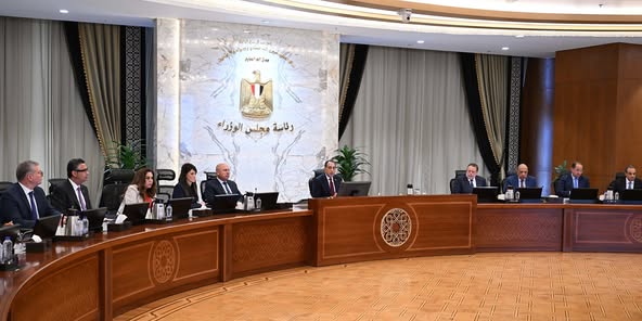 رئيس الوزراء يترأس الاجتماع الأول لـ"لجنة الأزمات" لمتابعة تداعيات العمليات العسكرية الإيرانية ـ الإسرائيلية