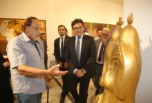 "هنو" يفتتح الدورة 45 للمعرض العام بمشاركة 326 فناناً ويوجه بتغيير اسمه إلى “معرض مصر”