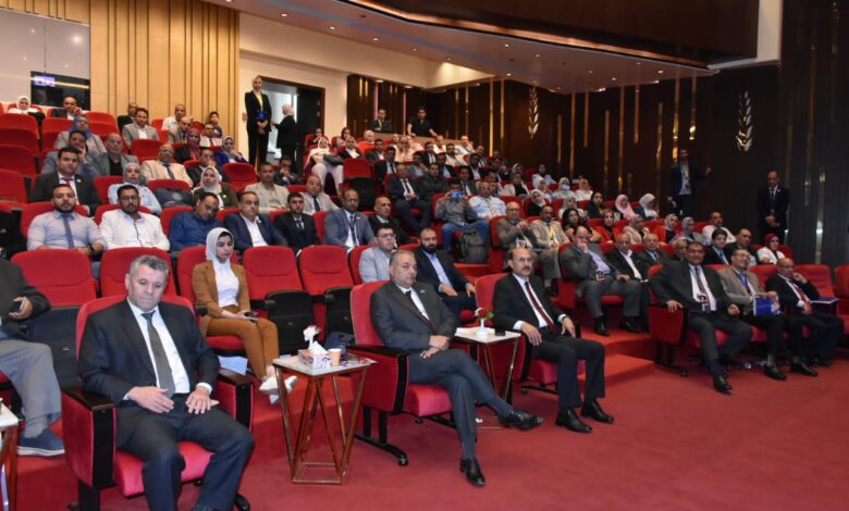 تحديات وآفاق مهنة المحاسبة والمراجعة بدوائر المال والأعمال الرقمية