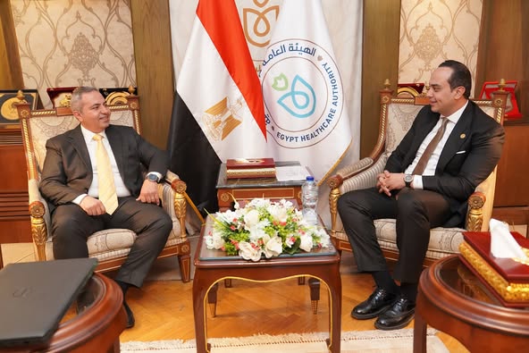 السبكي يلتقي المدير العام لشركة كونكتا ويبحثا سبل التعاون في مجالات التحول الرقمي والرعاية الصحية الذكية