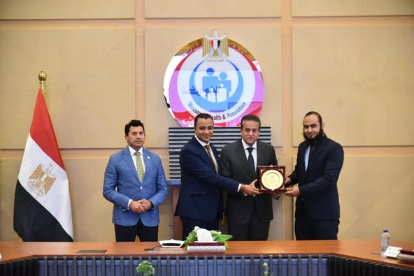 «عبد العفار» يعقد لقاءً موسعاً مع لجنة الصحة والسكان بنموذج محاكاة مجلس الشيوخ بوزارة الشباب والرياضة