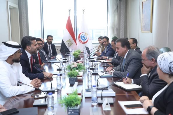 عبد الغفار يستقبل رئيس مجلس إدارة "برجيل القابضة" لبحث فرص الاستثمار الصحي وتوطين الصناعات الطبية في مصر