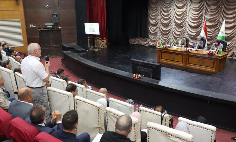 الوزير يبحث مع محافظ الجيزة ومستثمري المنطقة أبرز المشكلات والتحديات بالمنطقة وسبل حلها