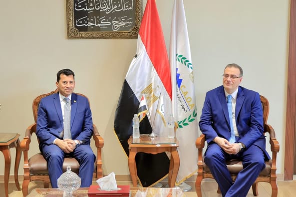 رئيس التنظيم والإدارة يستقبل وزير الشباب والرياضة لبحث تعزيز التعاون المشترك