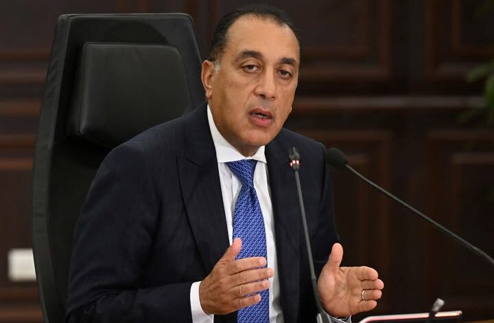 رئيس الوزراء يُهنئ فخامة الرئيس بالذكرى الثانية عشرة لثورة 30 يونيو