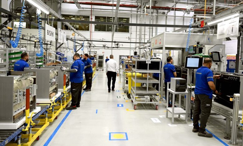 مدبولي يفتتح مصنعًا للأجهزة المنزلية ومستودعًا ضخمًا لإحدى شركات التجارة الإلكترونية الرائدة في أفريقيا