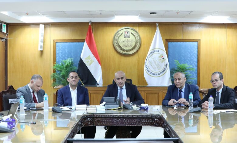 وزارة التربية والتعليم تستعرض تقرير غرفة العمليات في خامس أيام امتحانات الثانوية العامة