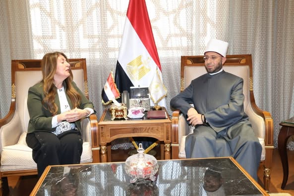 وزير الأوقاف يستقبل السفيرة الأمريكية لدى مصر