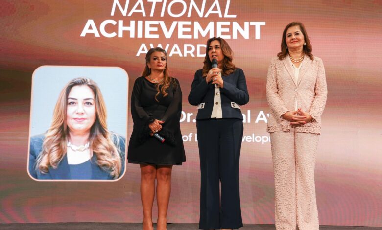 ︎قمة مصر للأفضل تمنح وزيرة التنمية المحلية جائزة «الإنجاز الوطنية» لعام 2024