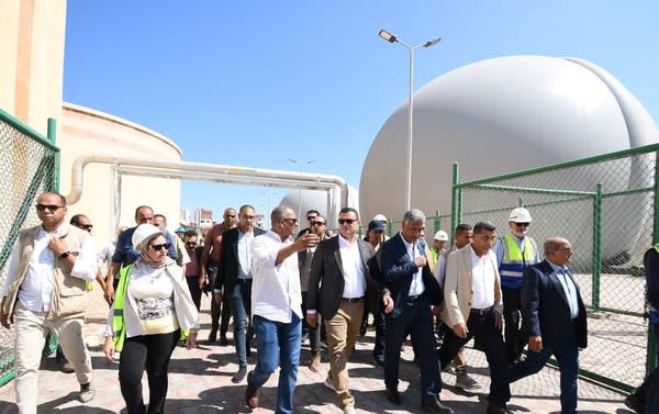 الشربيني يتفقد محطة التنقية الشرقية لمعالجة الصرف الصحي بمحافظة الإسكندرية
