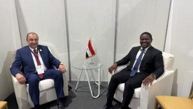 شيمي يبحث مع وزيري السياحة والإسكان ورئيس الصندوق السيادي في أنجولا فرص التعاون المشترك