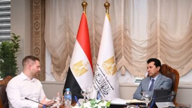 صبحي يبحث مع مسؤولي شركة ألمانية سُبل تسويق المعسكرات الرياضية بمدينة شرم الشيخ لوضعها على الخريطة العالمية