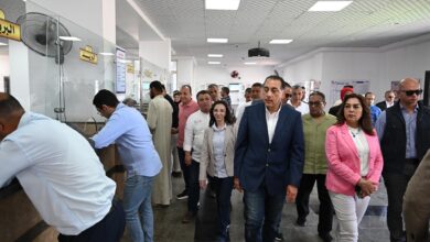 مدبولي يتفقد المركز التكنولوجي لخدمة المواطنين بزاوية صقر ضمن مشروعات المبادرة الرئاسية حياة كريمة