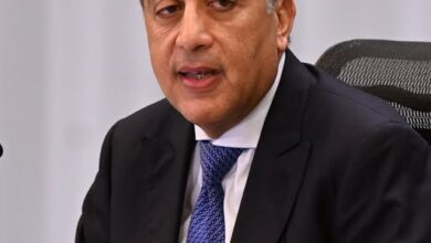 رئيس الوزراء يُهنئ وزير الدفاع بذكرى نصر أكتوبر