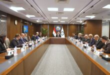 وزير البترول يلتقي بمجموعة من كبار كتاب الصحافة المصرية ورؤساء التحرير وخبراء الاقتصاد والبترول
