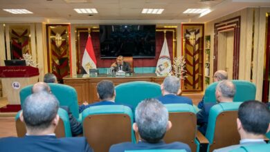 وزير الدولة للإنتاج الحربي يلتقي رؤساء البعثات الدبلوماسية والقنصلية المصرية بالخارج