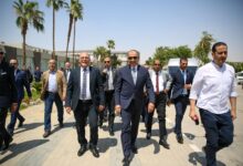 وزير قطاع الأعمال العام في زيارة ميدانية لشركة النصر للسيارات