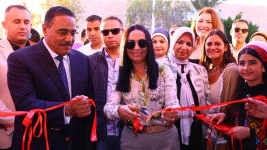 وزيرة التضامن الاجتماعي تتفقد أروقة معرض "ديارنا للحرف اليدوية والتراثية" بالساحل الشمالي