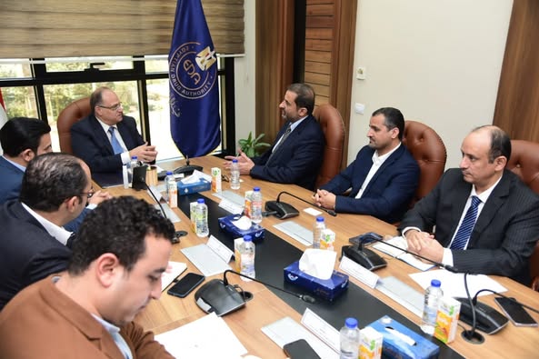 رئيس هيئة الدواء المصرية يعقد اجتماعًا مع وفد شركة سبيماكو الدوائية