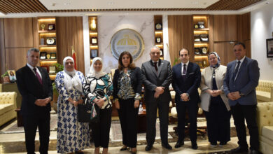 بحث التعاون بين جامعتي "مدينة السادات" و"مدينة السادات الأهلية" و"أكاديمية البحث العلمي والتكنولوجيا" لربط المجتمع الأكاديمي والمجتمع الصناعي بمدينة السادات وإقليم الدلتا