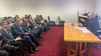 وزير الكهرباء والطاقة المتجددة يستعرض مجالات العمل المشترك مع العديد من الدول وفرص التعاون