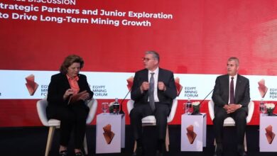 بدوي يشارك في الجلسة الوزارية التي أقيمت تحت عنوان "جذب الشركاء الاستراتيجيين وشركات التنقيب الناشئة لتحفيز نمو قطاع التعدين على المدى البعيد"