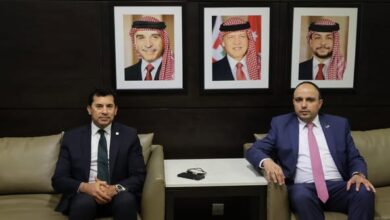 صبحي يصل إلى الأردن للمشاركة في تدشين الخطة التنفيذية للاستراتيجية العربية للشباب والسلام والأمن