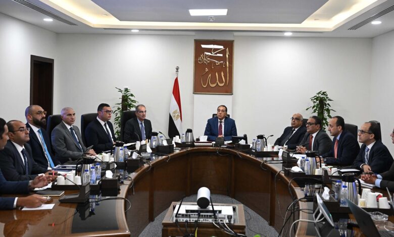 مدبولي يتابع تنفيذ مُخرجات اللجنة الاستشارية للتنمية العمرانية وتصدير العقار