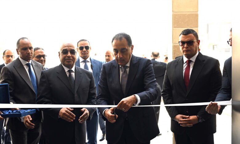 مدبولي يفتتح مقر مكتب خدمات الأجانب زواج – تملك بالعاصمة الإدارية الجديدة