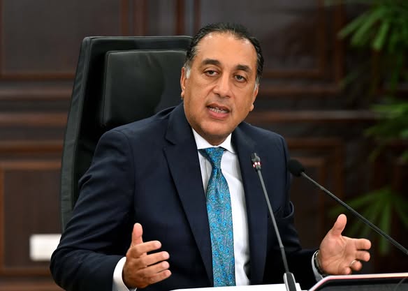 رئيس الوزراء:جميع سفن التغييز دخلت الخدمة وأصبحت متصلة بشبكة الغاز المصرية